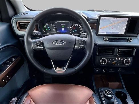 Used 2024 Ford Maverick Lariat FWD image 6