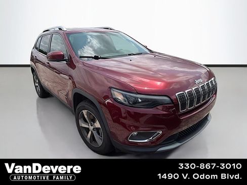 Used 2019 Jeep Cherokee Limited AWD/4WD image 1