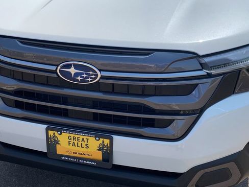 Certified 2025 Subaru Forester Limited AWD/4WD image 9