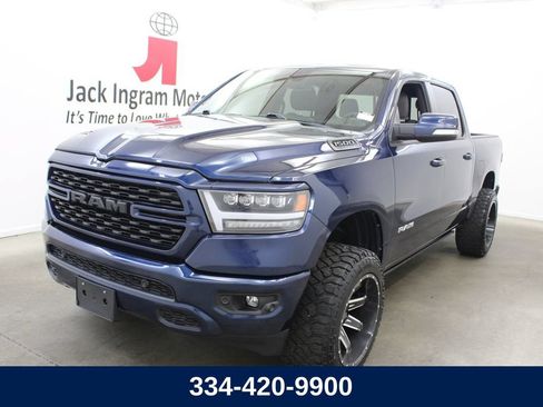 Used 2022 RAM 1500 Big Horn AWD/4WD image 1