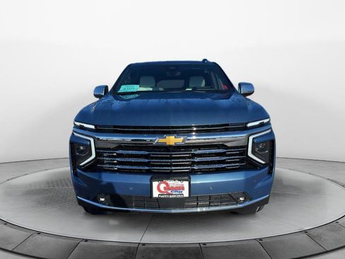 New 2026 Chevrolet Suburban Premier image 8