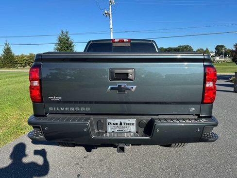 Used 2018 Chevrolet Silverado 1500 LT w/ LPO, Black Pack AWD/4WD image 5