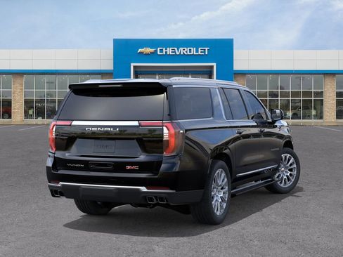 New 2026 GMC Yukon XL Denali AWD/4WD image 4