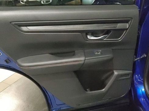 Used 2023 Honda CR-V Sport image 16