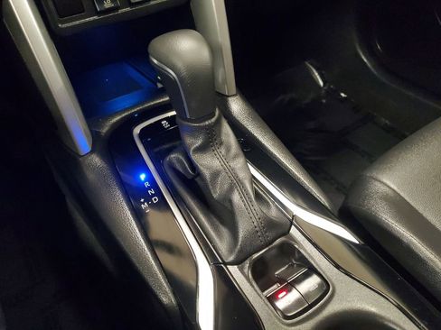 Used 2023 Toyota Corolla Cross XLE w/ Convenience Package image 30