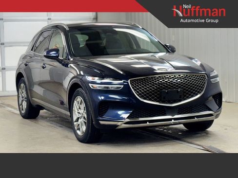 Used 2025 Genesis GV70 2.5T image 1