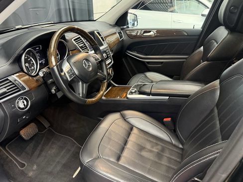 Used 2013 Mercedes-Benz GL 450 GL 450 4MATIC AWD 4dr SUV image 15