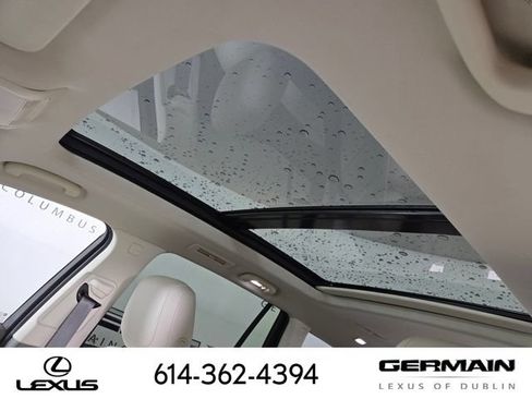 Used 2023 Cadillac XT6 Premium Luxury w/ Technology Package FWD image 31