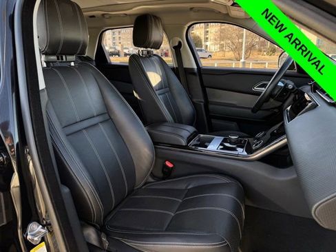 Used 2019 Land Rover Range Rover Velar S image 33