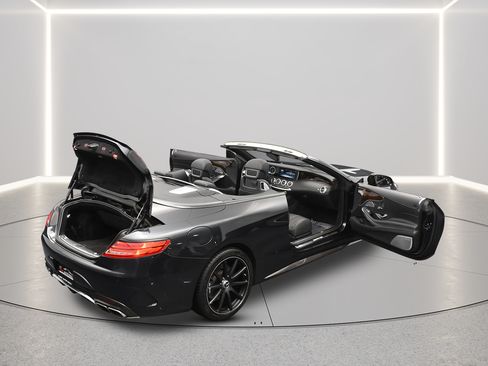 Used 2017 Mercedes-Benz S 63 AMG 4MATIC Cabriolet image 11