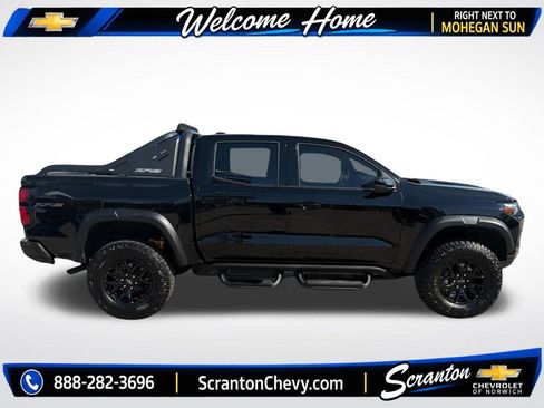 Certified 2025 Chevrolet Colorado ZR2 w/ Midnight Edition AWD/4WD image 4