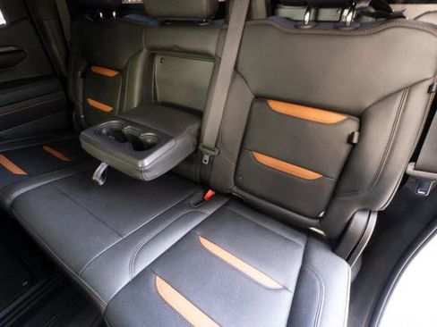 Used 2023 GMC Sierra 1500 AT4 w/ AT4 Premium Package image 28