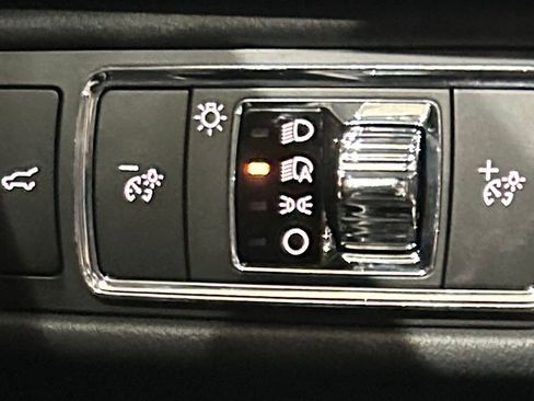 New 2026 Lincoln Aviator AWD image 78