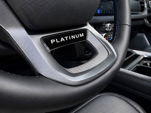 Used 2025 Ford F250 Platinum AWD/4WD image 14