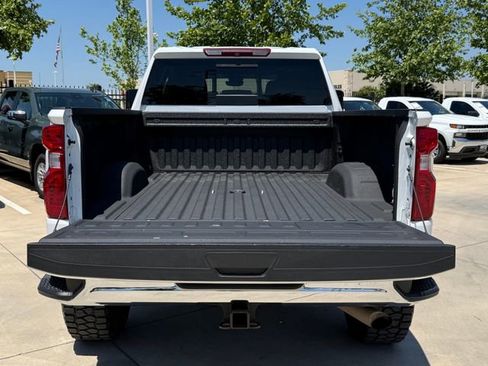 Used 2024 Chevrolet Silverado 2500 LT w/ Convenience Package AWD/4WD image 27