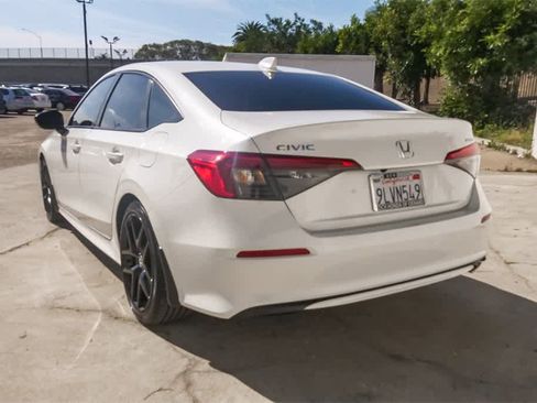 Used 2024 Honda Civic Sport image 7