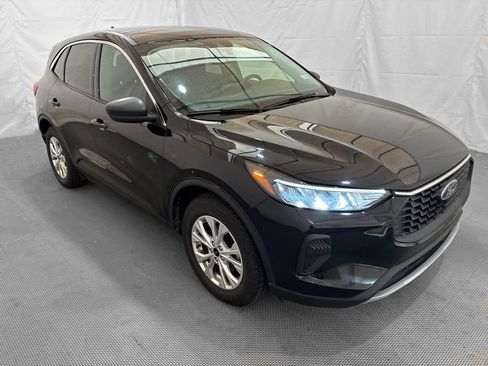 Used 2024 Ford Escape Active FWD image 10