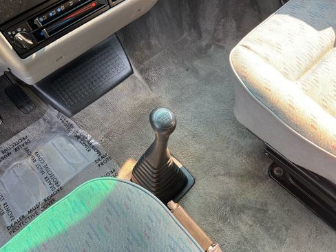 Used 1995 Volkswagen Eurovan Camper image 27