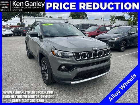 Used 2023 Jeep Compass Limited AWD/4WD image 1
