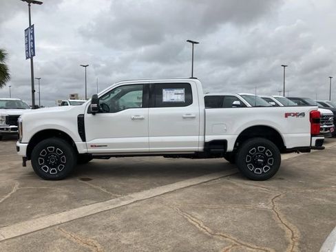 New 2025 Ford F250 Platinum image 5