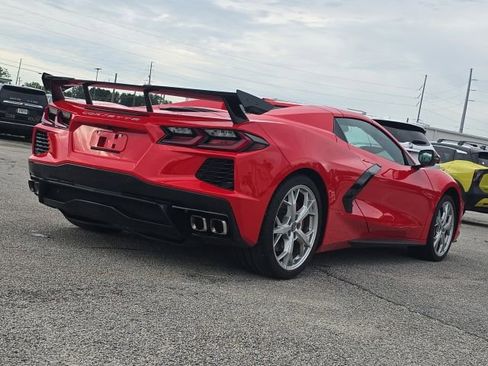 Used 2022 Chevrolet Corvette Stingray Premium Conv w/ Z51 Performance Package RWD image 5