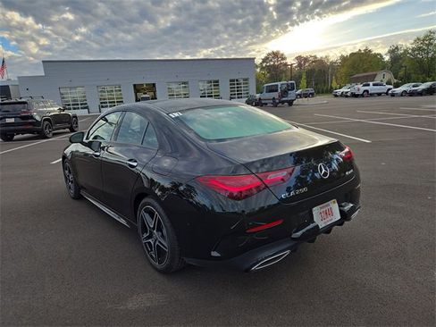 New 2025 Mercedes-Benz CLA 250 4MATIC image 5