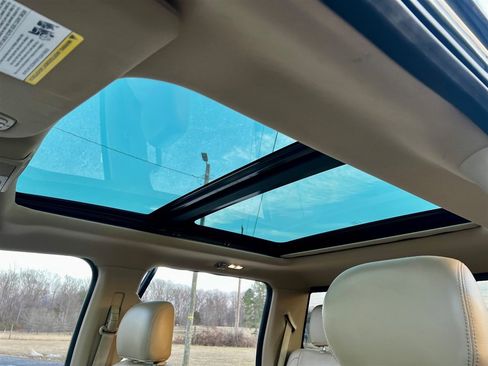 Used 2018 Ford F150 Lariat image 8