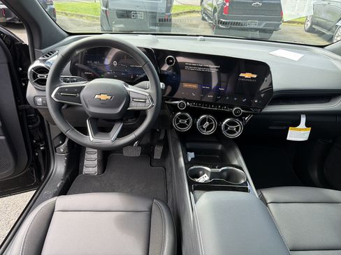 New 2026 Chevrolet Blazer EV LT w/ LPO, Blackout Package image 12