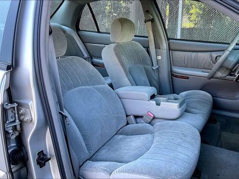 Used 2004 Buick Century Custom FWD image 7