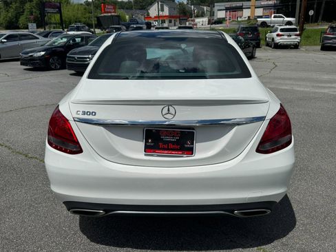 Used 2017 Mercedes-Benz C 300 Sedan image 6