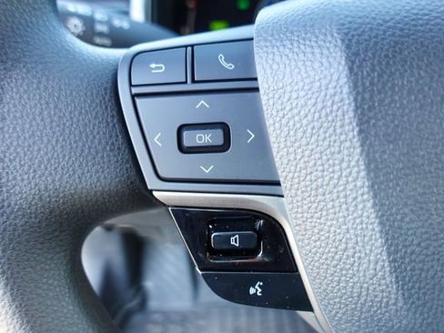 Certified 2025 Toyota Camry LE image 13