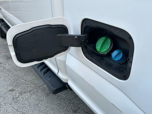 Used 2017 Ford F250 Lariat w/ Lariat Value Package image 42