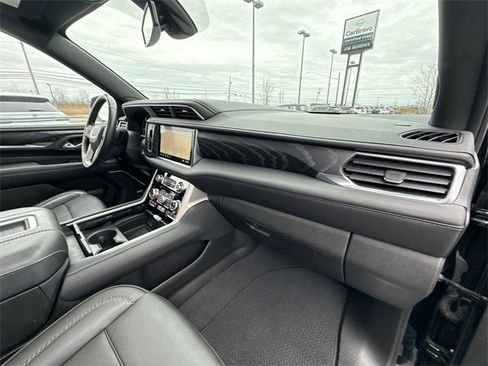 Used 2021 GMC Yukon Denali image 30