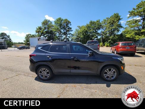 Used 2023 Kia Seltos S FWD image 6