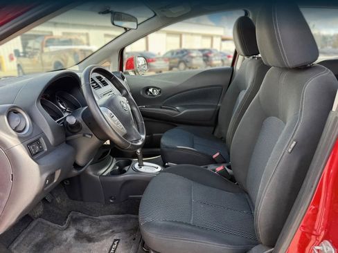 Used 2014 Nissan Versa Note SV image 2