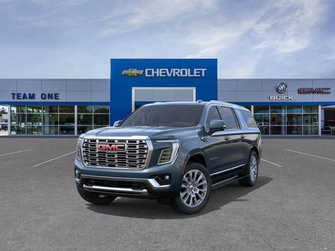 New 2026 GMC Yukon XL Denali image 32