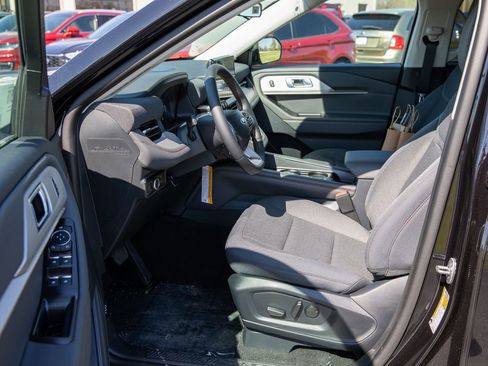 New 2026 Ford Explorer Active AWD/4WD image 29