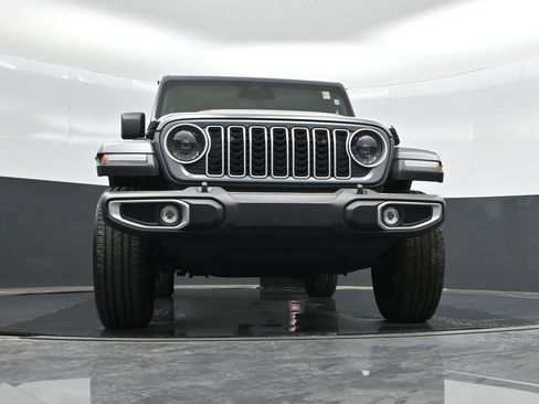 Used 2025 Jeep Wrangler Unlimited Sahara w/ Safety Group AWD/4WD image 52
