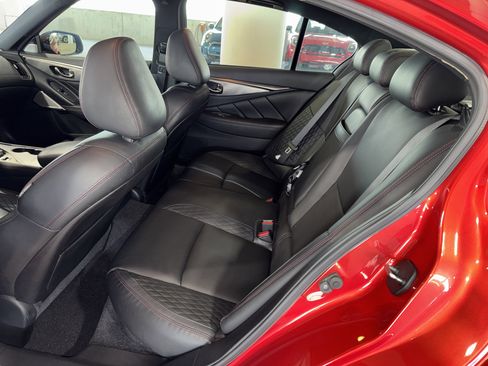 Used 2018 INFINITI Q50 Red Sport 400 w/ Sensory Package (Sport) image 14