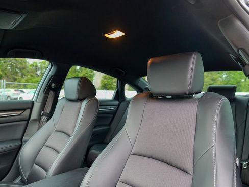 Used 2022 Honda Accord Sport image 21