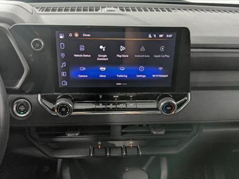 Used 2023 Chevrolet Colorado W/T RWD image 28
