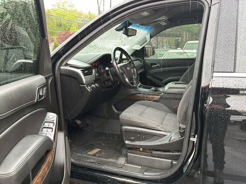 Used 2019 Chevrolet Tahoe LS AWD/4WD image 22