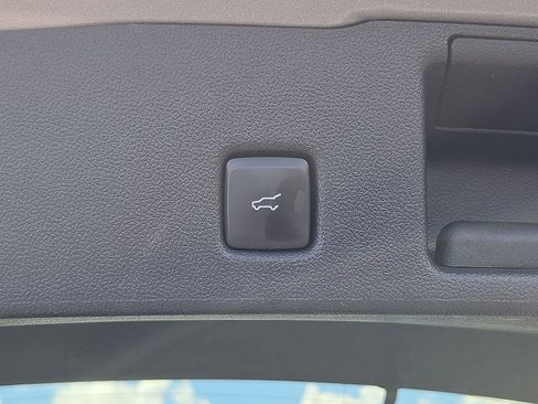 Used 2024 Ford Escape ST-Line AWD/4WD image 14