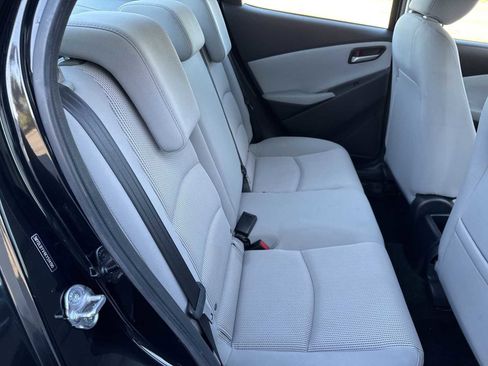 Used 2019 Toyota Yaris LE image 19