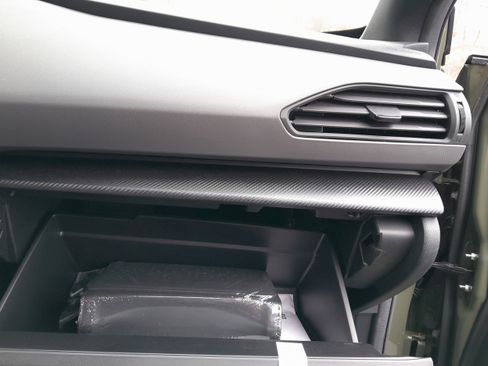 Certified 2025 Subaru Crosstrek 2.5i Sport image 34