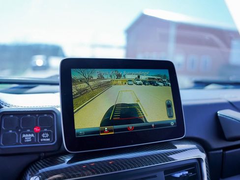 Used 2017 Mercedes-Benz G 63 AMG 4MATIC image 32