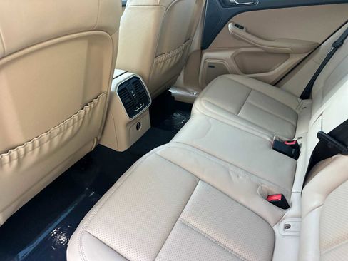 New 2026 Porsche Macan S image 14