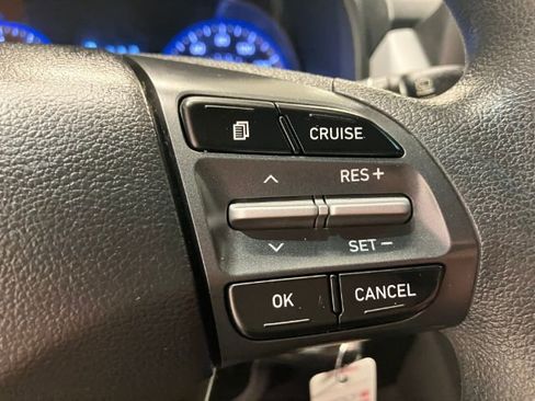 Used 2020 Hyundai Kona SE image 29