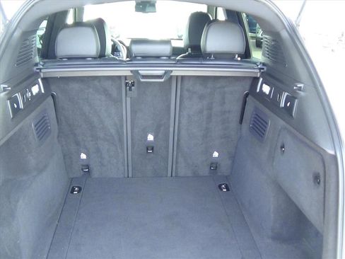 Used 2024 Alfa Romeo Stelvio Sprint image 12