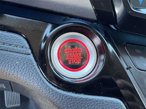 Used 2023 Honda Odyssey Touring image 8